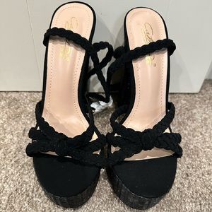 Braided strap Sandals